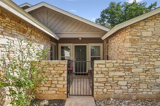 4713 Trail Crest Cir in Austin, TX - Building Photo - Building Photo