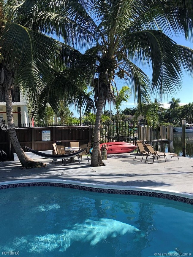 317 Hendricks Isle in Fort Lauderdale, FL - Building Photo - Building Photo