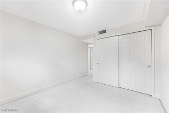 950 7th Ave S in Naples, FL - Building Photo - Building Photo