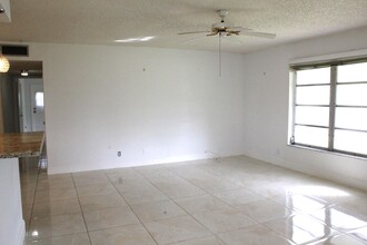 725 High Point Blvd N in Delray Beach, FL - Building Photo - Building Photo