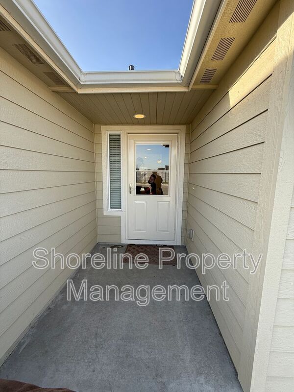 101 N Voyage Ave in Caldwell, ID - Building Photo - Building Photo