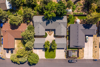 1812 NE Wichita Way in Bend, OR - Building Photo - Building Photo