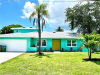 3404 SW 5th Ave in Cape Coral, FL - Foto de edificio - Building Photo