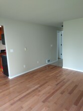 834 4th Ave N in Kent, WA - Building Photo - Building Photo