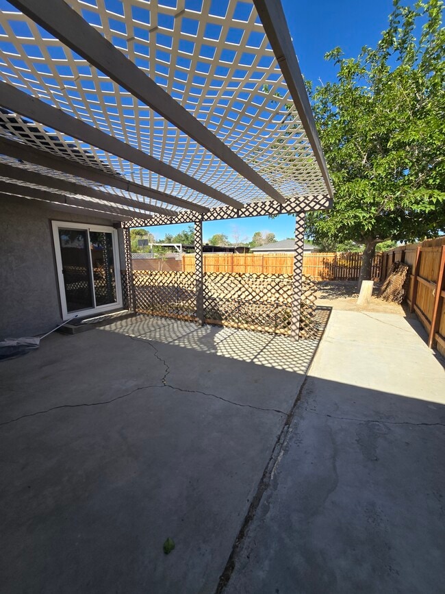 property at 43309 18th St W