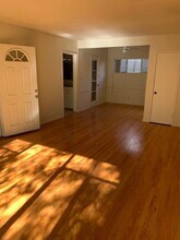 7027 Ramsgate Pl in Los Angeles, CA - Building Photo - Building Photo