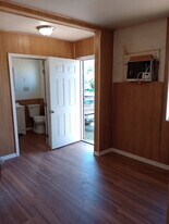 326 E Murphy St in Blythe, CA - Building Photo