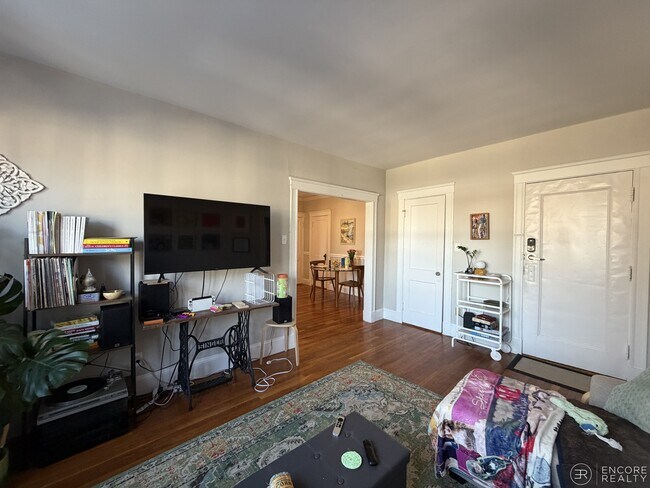 23 Gray St, Unit 4 in Cambridge, MA - Building Photo - Building Photo