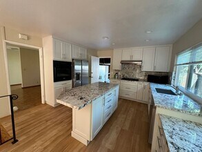 773 Sequoia Dr in Sunnyvale, CA - Building Photo - Building Photo