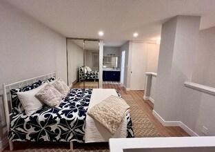 389 Half Moon Ln in Daly City, CA - Building Photo - Building Photo