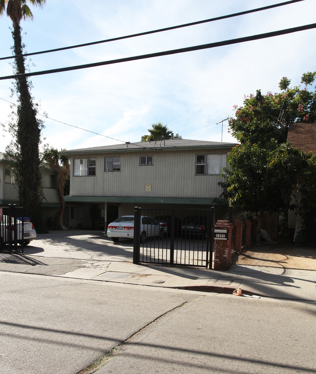 1345-1347 N Las Palmas Ave in Los Angeles, CA - Foto de edificio - Building Photo