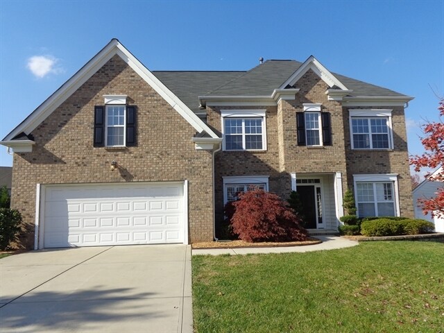 10035 Back Acre Dr in Charlotte, NC - Foto de edificio