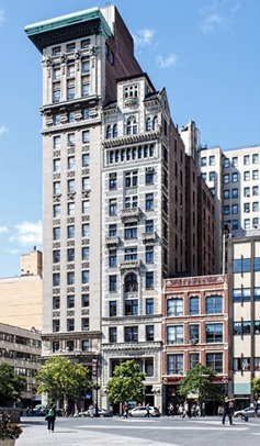 33 Union Sq W in New York, NY - Building Photo - Primary Photo