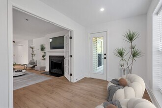 Rosslyn Heights in Arlington, VA - Building Photo - Building Photo