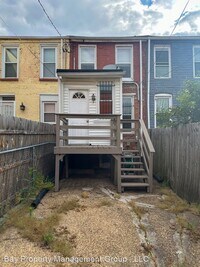 1149 W Cross St photo'