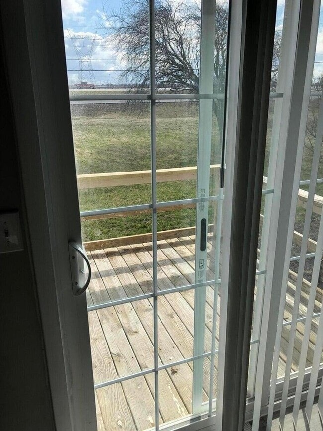 5989 Haughn Rd in Grove City, OH - Building Photo - Building Photo