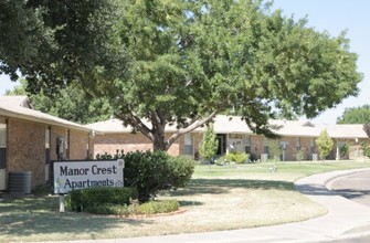 Manor Crest Apartments in Odessa, TX - Building Photo - Building Photo