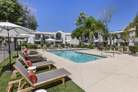 Boulders at Lookout Mountain Apartment Homes in Phoenix, AZ - Building Photo - Building Photo