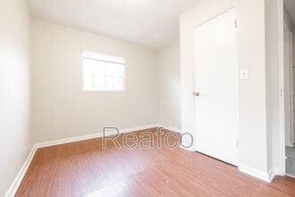 2965 McGuffey Rd in Columbus, OH - Building Photo - Building Photo