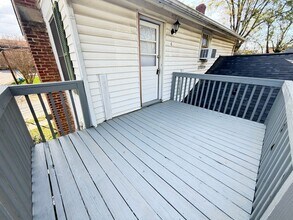 220 E Center Ave in Mooresville, NC - Building Photo - Building Photo