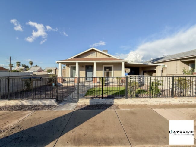 1026 E Pierce St in Phoenix, AZ - Building Photo - Building Photo