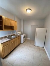 45 W 54th St in Bayonne, NJ - Building Photo - Building Photo