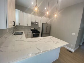 4252 Cleveland Ave in San Diego, CA - Building Photo - Building Photo