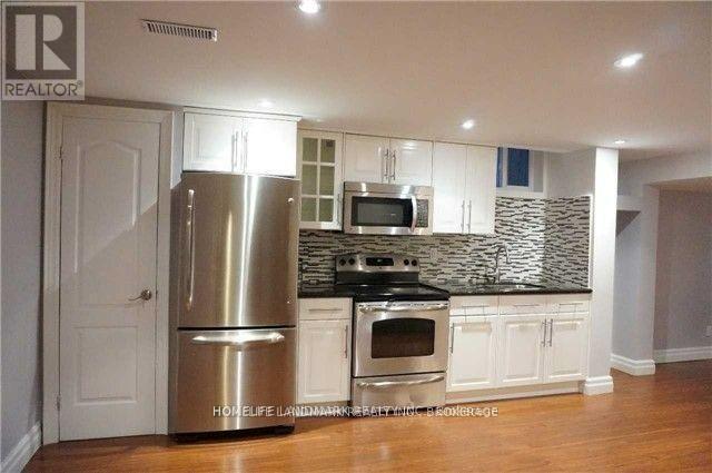 property at 5148 Palomar Crescent