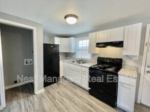 1935 King George Dr in Fayetteville, NC - Building Photo - Building Photo