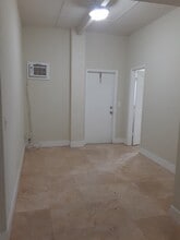 873 F Rd, Unit One bedroom apartment for in La Belle, FL - Building Photo - Building Photo