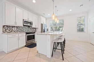 222 S Federal Hwy in Lake Worth Beach, FL - Building Photo - Building Photo