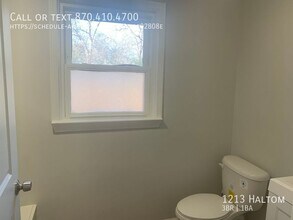 1213 Haltom St in Jonesboro, AR - Building Photo - Building Photo