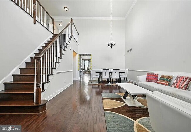 property at 3023 Rainer Rd