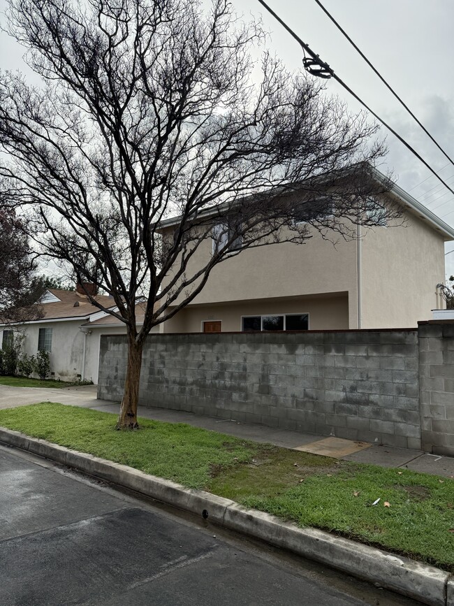6259 Riverton Ave in North Hollywood, CA - Building Photo - Building Photo