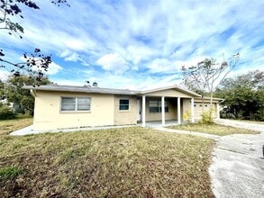 102 S Jefferson St in Beverly Hills, FL - Building Photo - Building Photo