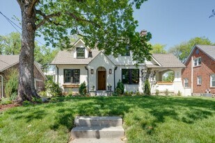 2016 Sweetbriar Ave in Nashville, TN - Building Photo