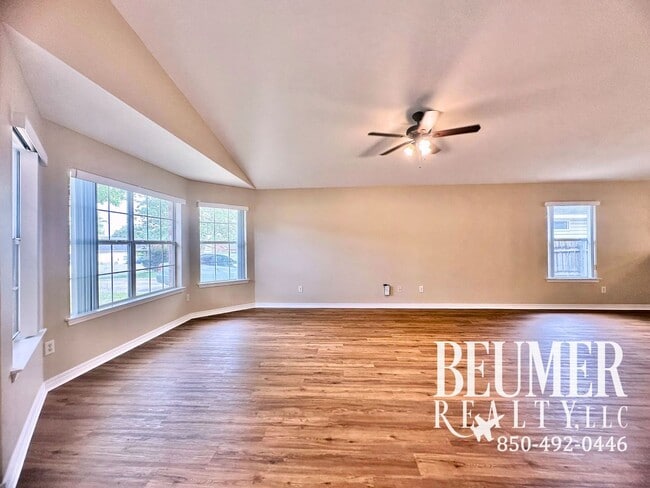 366 Mizzen Ln in Pensacola, FL - Building Photo - Building Photo