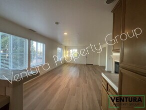 2804 Yacht Way in Oxnard, CA - Building Photo - Building Photo