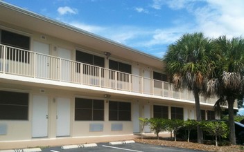 Card Sound in Homestead, FL - Foto de edificio - Building Photo