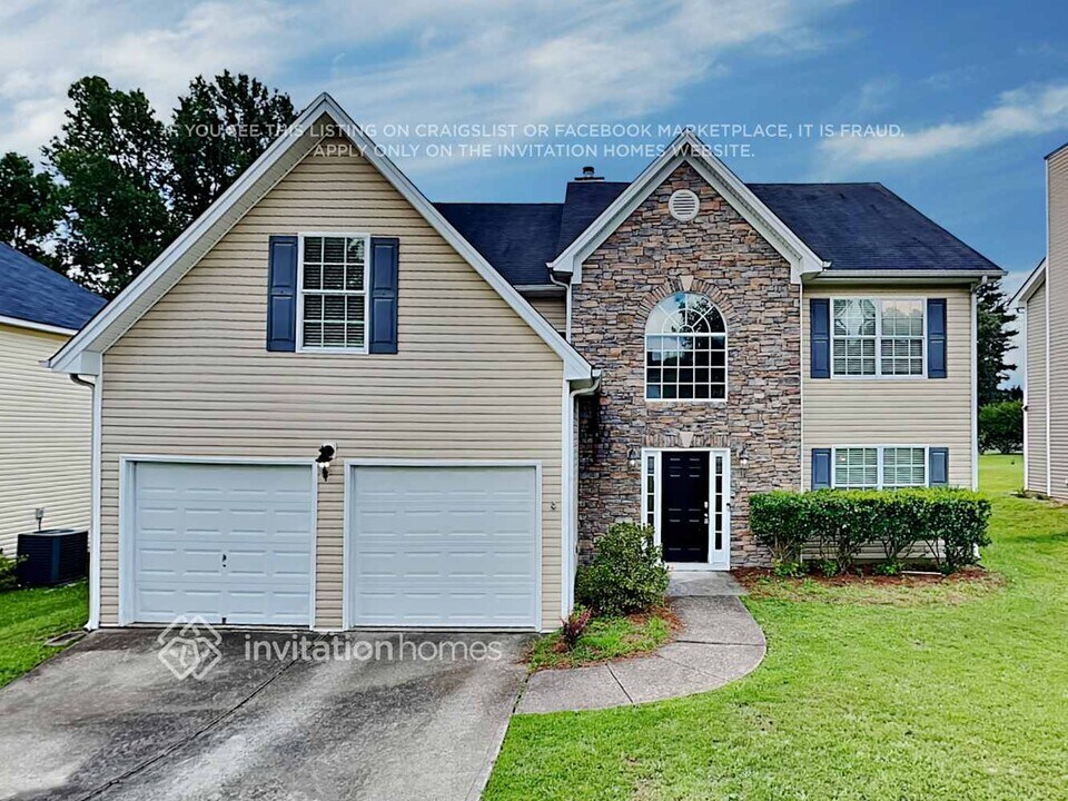 2207 Corkscrew Way in Villa Rica, GA - Building Photo