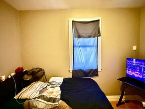 831 N Ashland Ave, Unit 2 in Chicago, IL - Building Photo - Building Photo