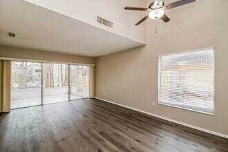 3408 Laurel Dale Dr in Tampa, FL - Building Photo - Building Photo