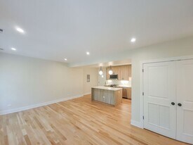 4848 N Seeley Ave, Unit 2 in Chicago, IL - Building Photo