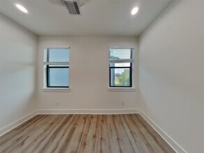 2307 Emancipation Ave in Houston, TX - Building Photo - Building Photo