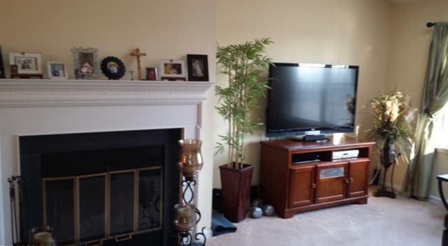 20 Smithfield Ct in Basking Ridge, NJ - Foto de edificio - Building Photo