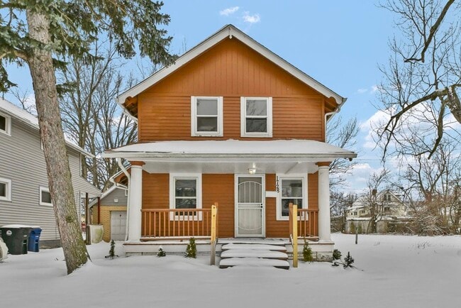 property at 1728 Hillview Rd