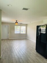 1120-1122 Southdale Rd in Ft. Myers, FL - Building Photo - Building Photo
