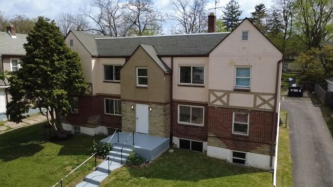 property at 1906 Elsmere Ave