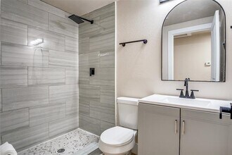 2406 White Oak Trail in Granbury, TX - Building Photo - Building Photo