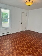 8 Park Ave in Hillburn, NY - Building Photo - Building Photo